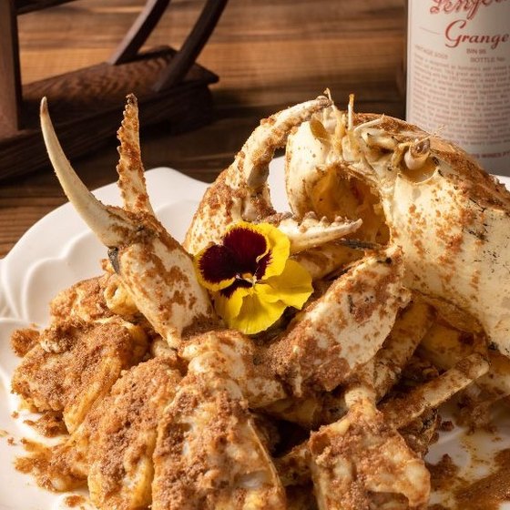 Wok-fried snow crab in French foie gras pâté